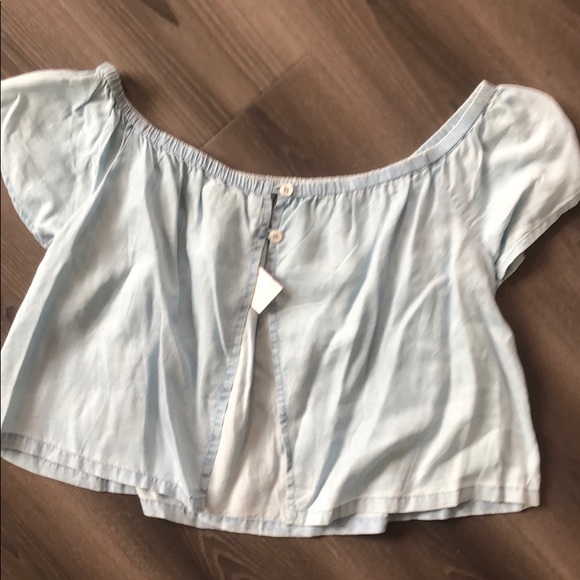 Off the shoulder chambray top - Picture 8 of 8